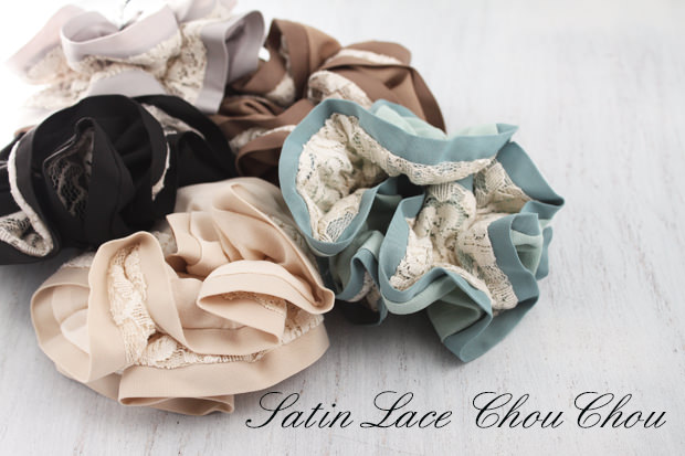 サテンレースシュシュ