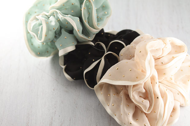 ゴールドビーズドットシフォンシュシュ：画像2