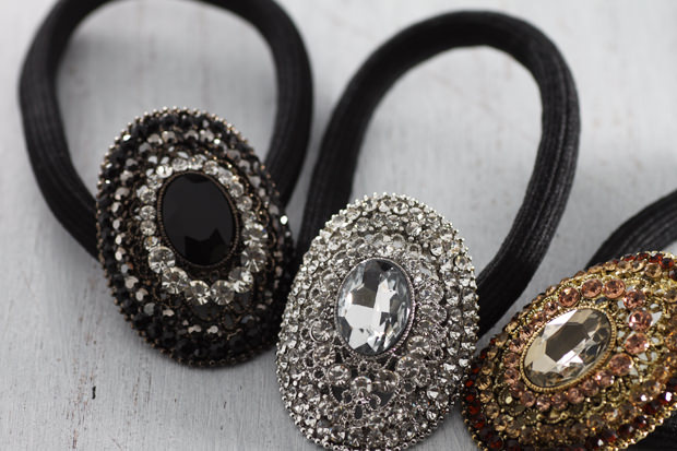 ビジューリボンヘアゴム(オーバル)：イメージ画像