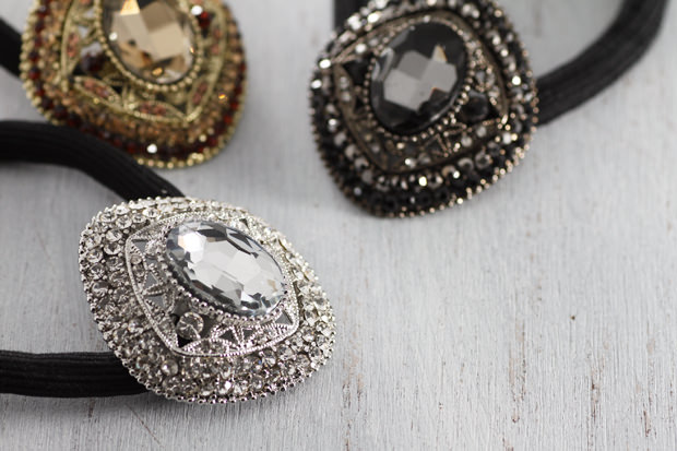 ビジューリボンヘアゴム(スクエア)：イメージ画像