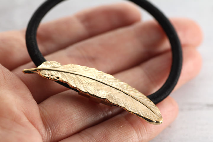 フェザーヘアゴム：サイズ感イメージ画像