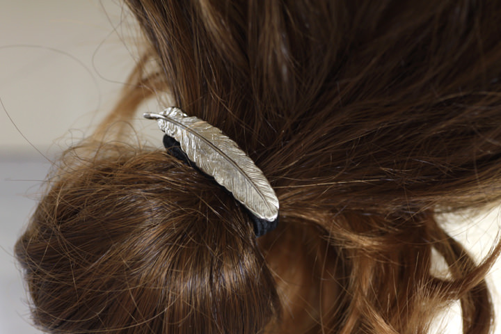 フェザーヘアゴム：着用イメージ画像1