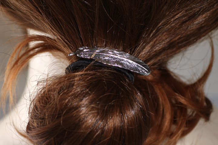 フェザーヘアゴム：着用イメージ画像2